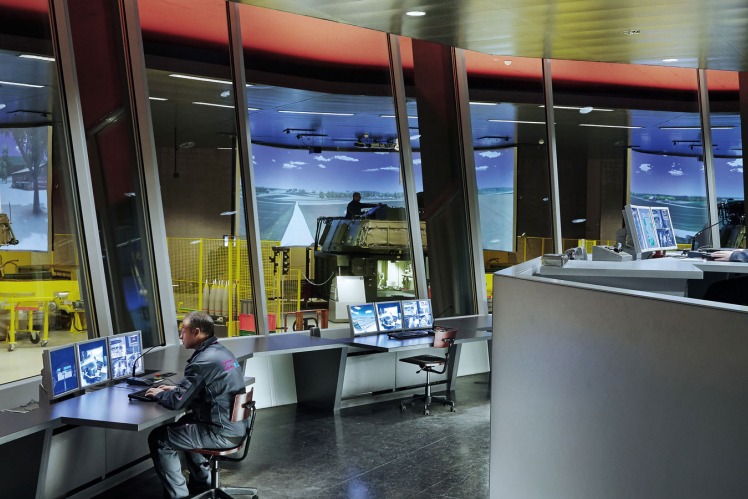 Virtual & Embedded Simulation