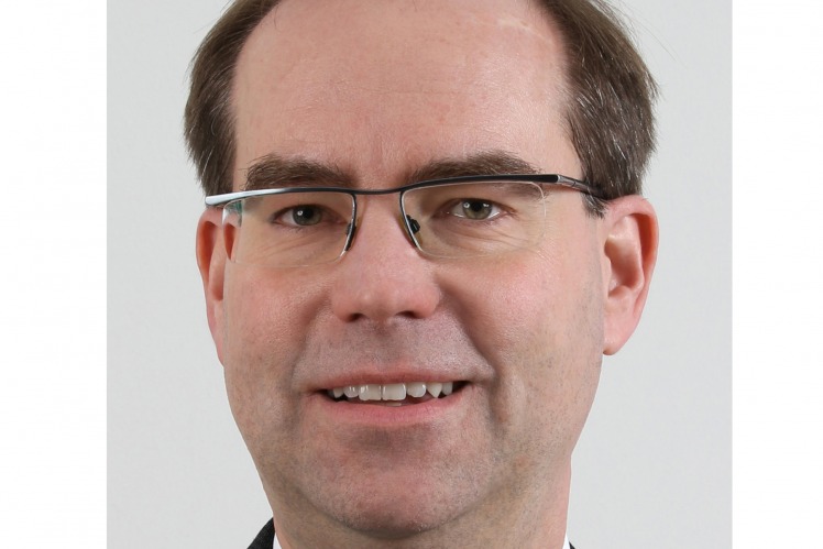 Dr. Alexander Rüstig